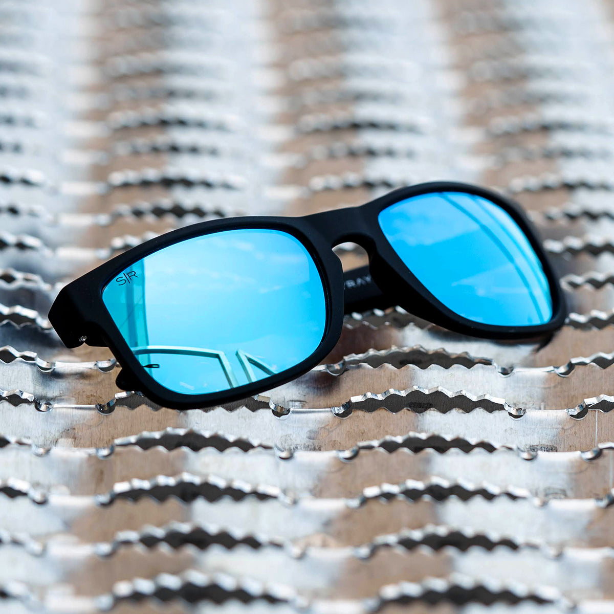 Titan - Black Glacier Polarized - Image 5
